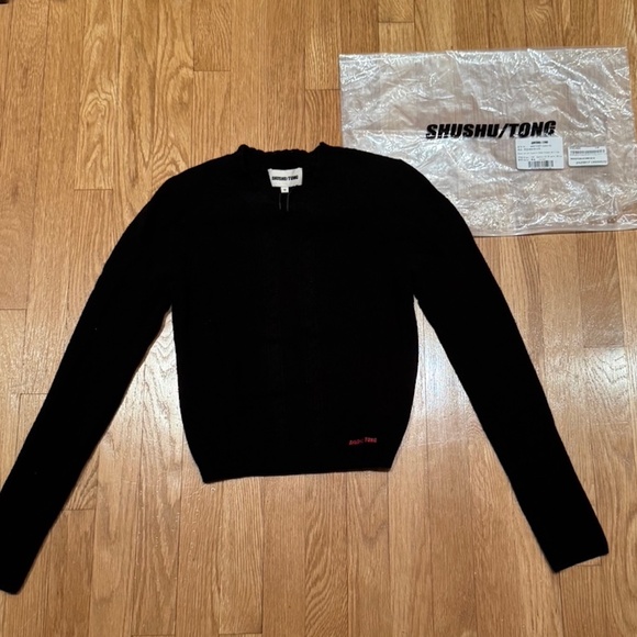 SHUSHU/TONG - Black V-Neck Wool-Cashmere Blend Knit Sweater - Picture 7 of 8